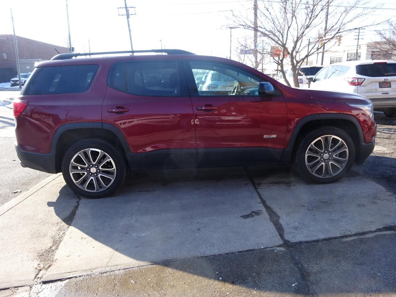 GMC Acadia  2017