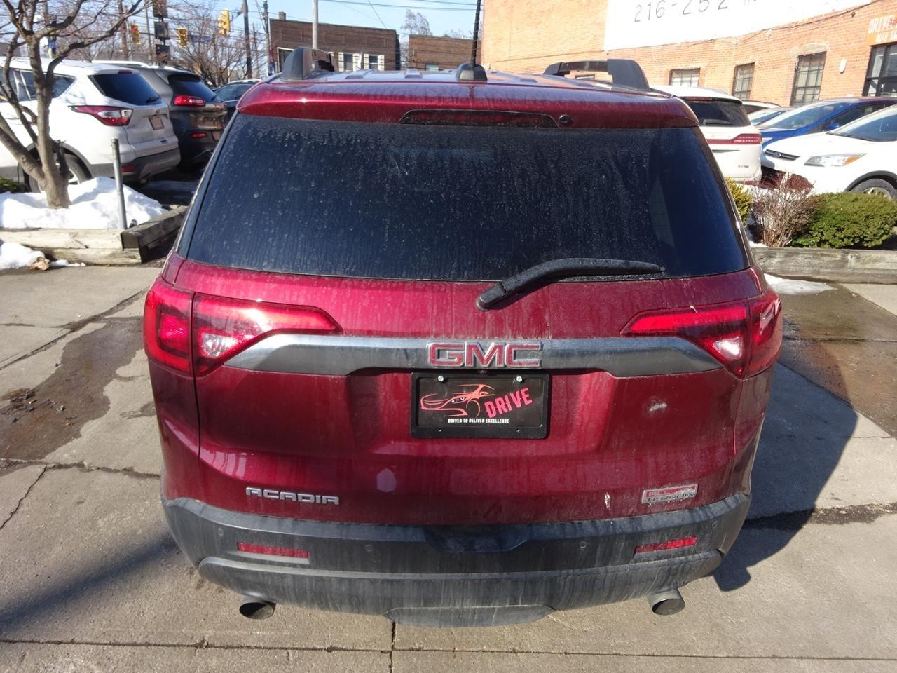 GMC Acadia  2017