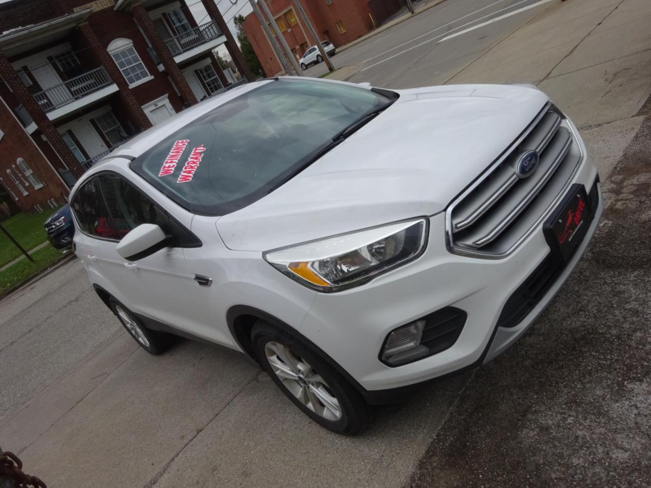 Ford Escape SE FWD 2017