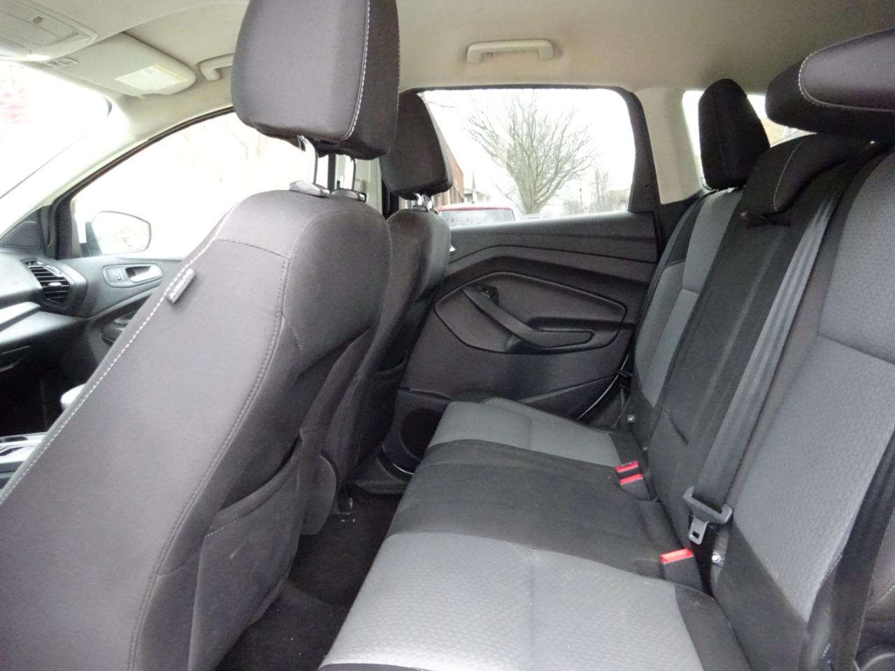 Ford Escape SE FWD 2017