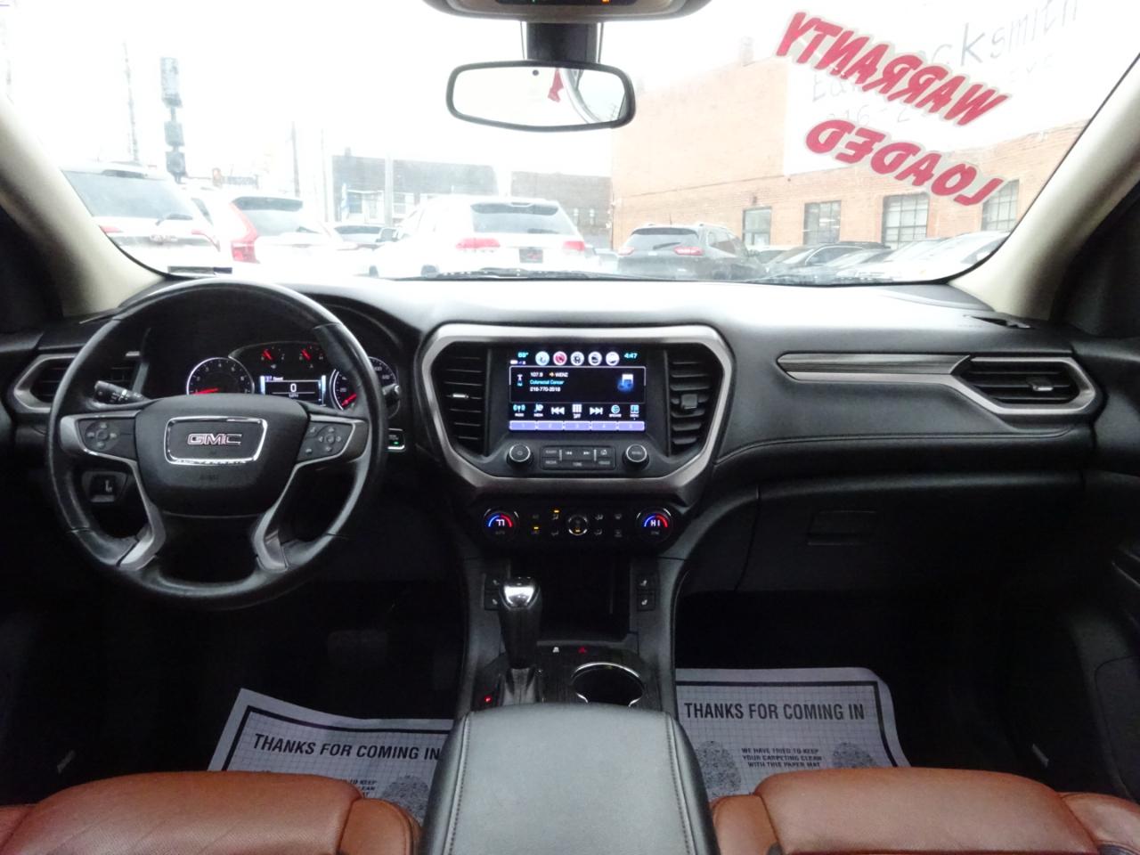 GMC Acadia AWD 4dr SLT w/SLT-1 2017