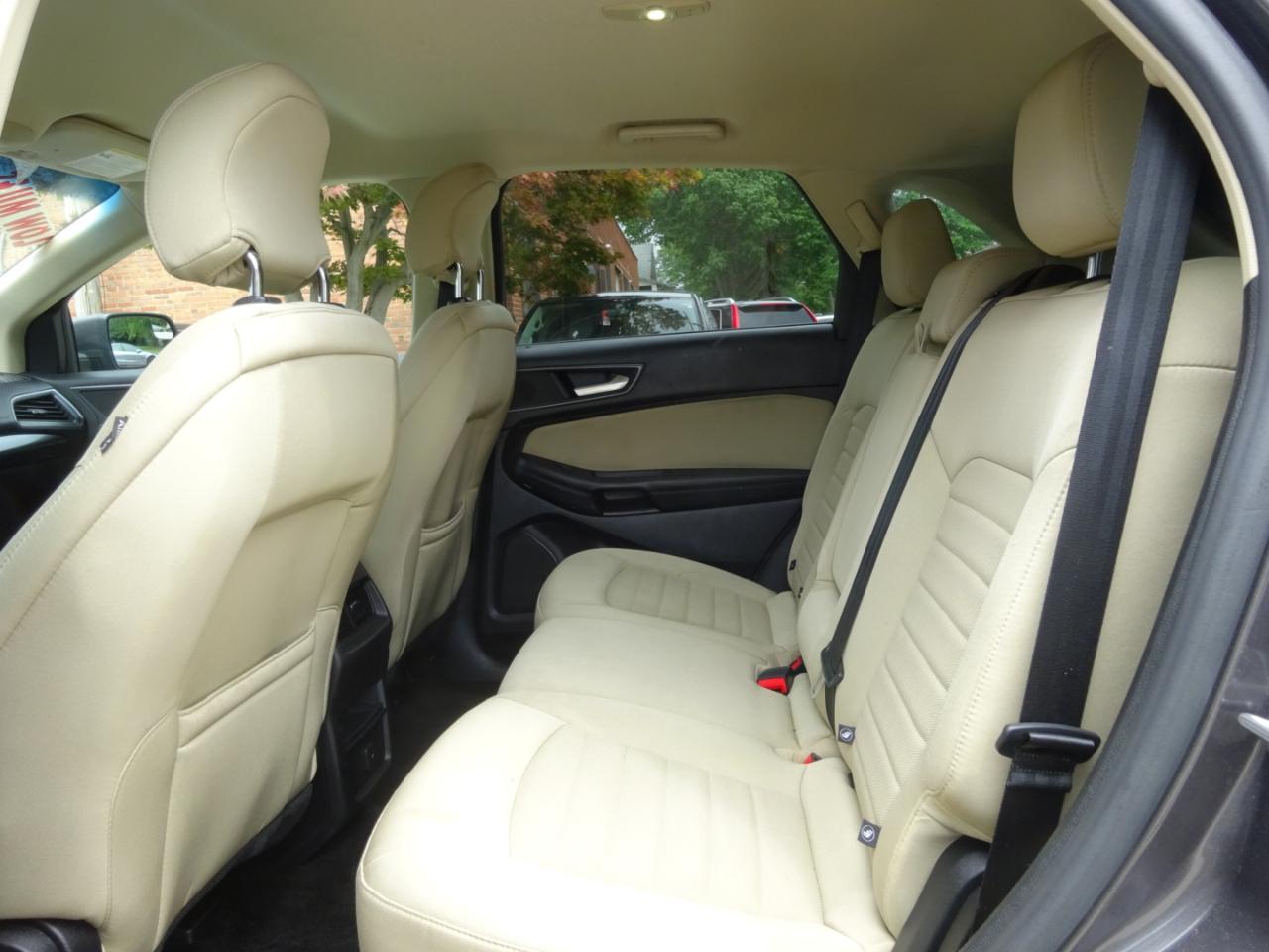Ford Edge 4dr SE AWD 2015
