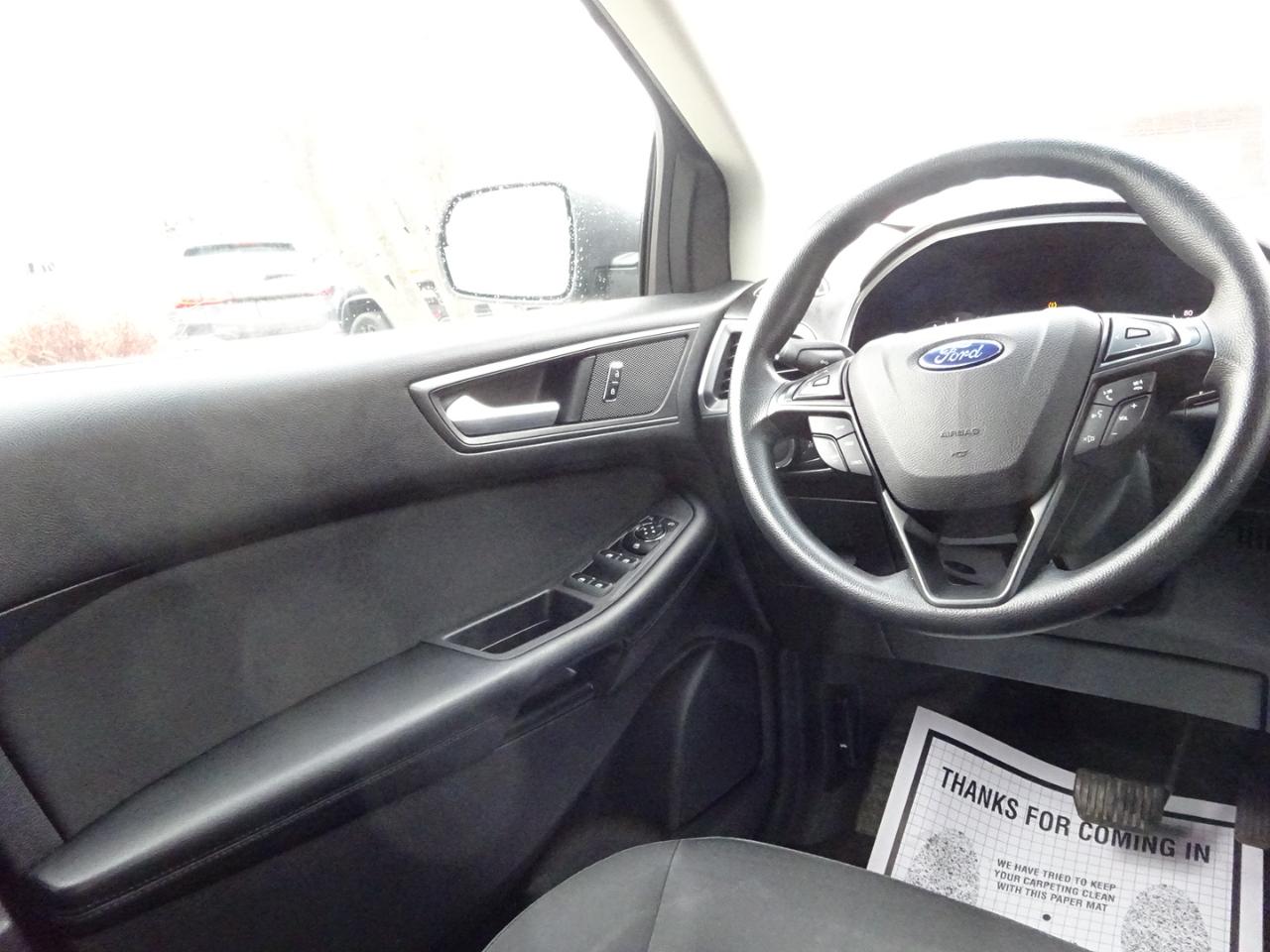 Ford Edge 4dr SE FWD 2016