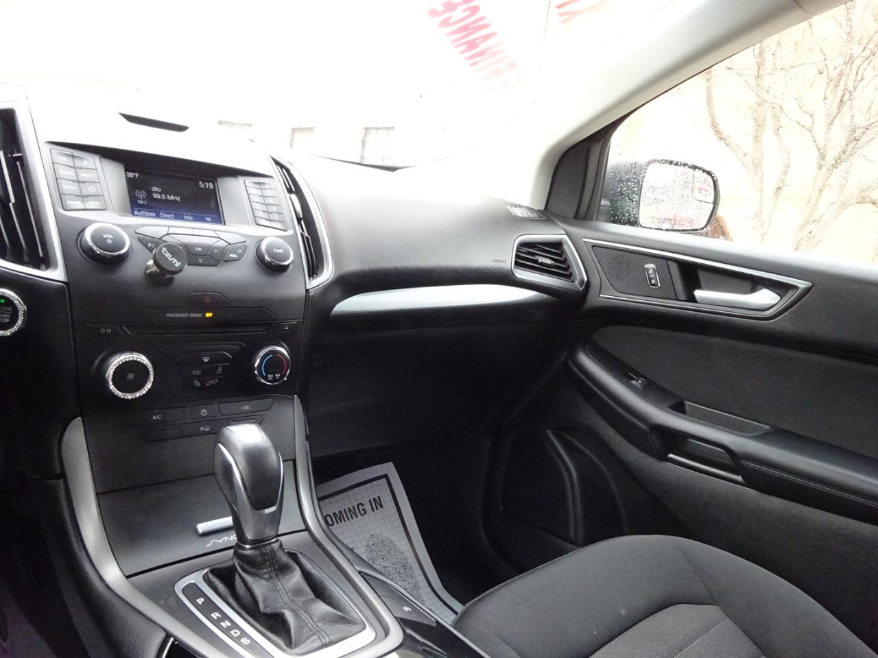 Ford Edge 4dr SE FWD 2016