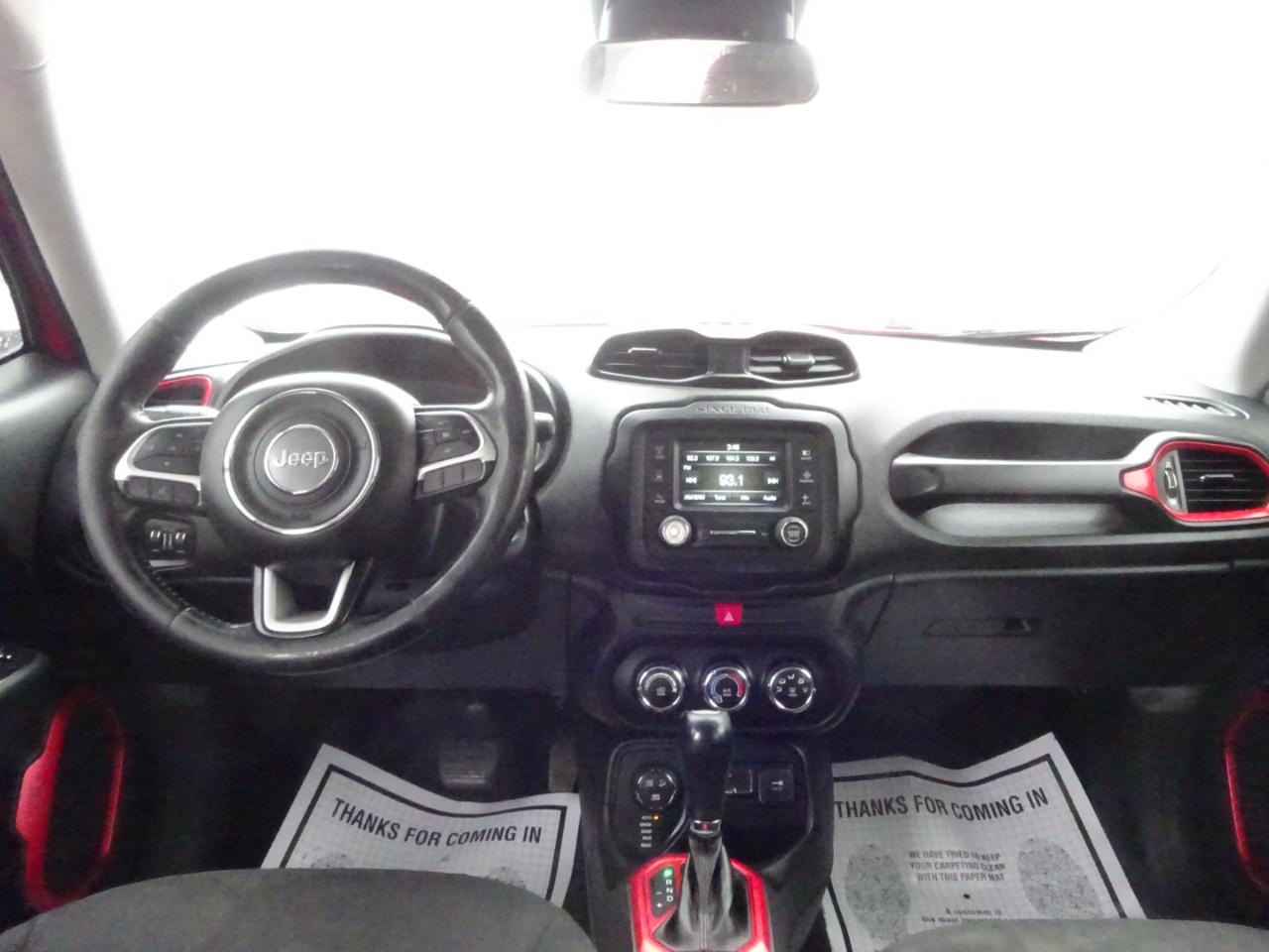 Jeep Renegade 4WD 4dr Trailhawk 2016