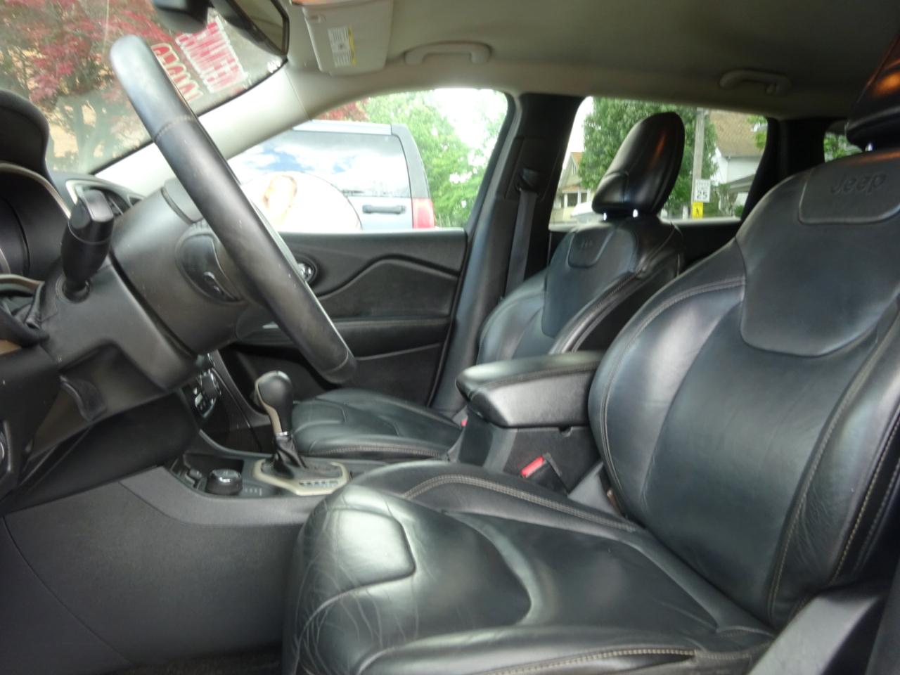 Jeep Cherokee 4WD 4dr Limited 2015