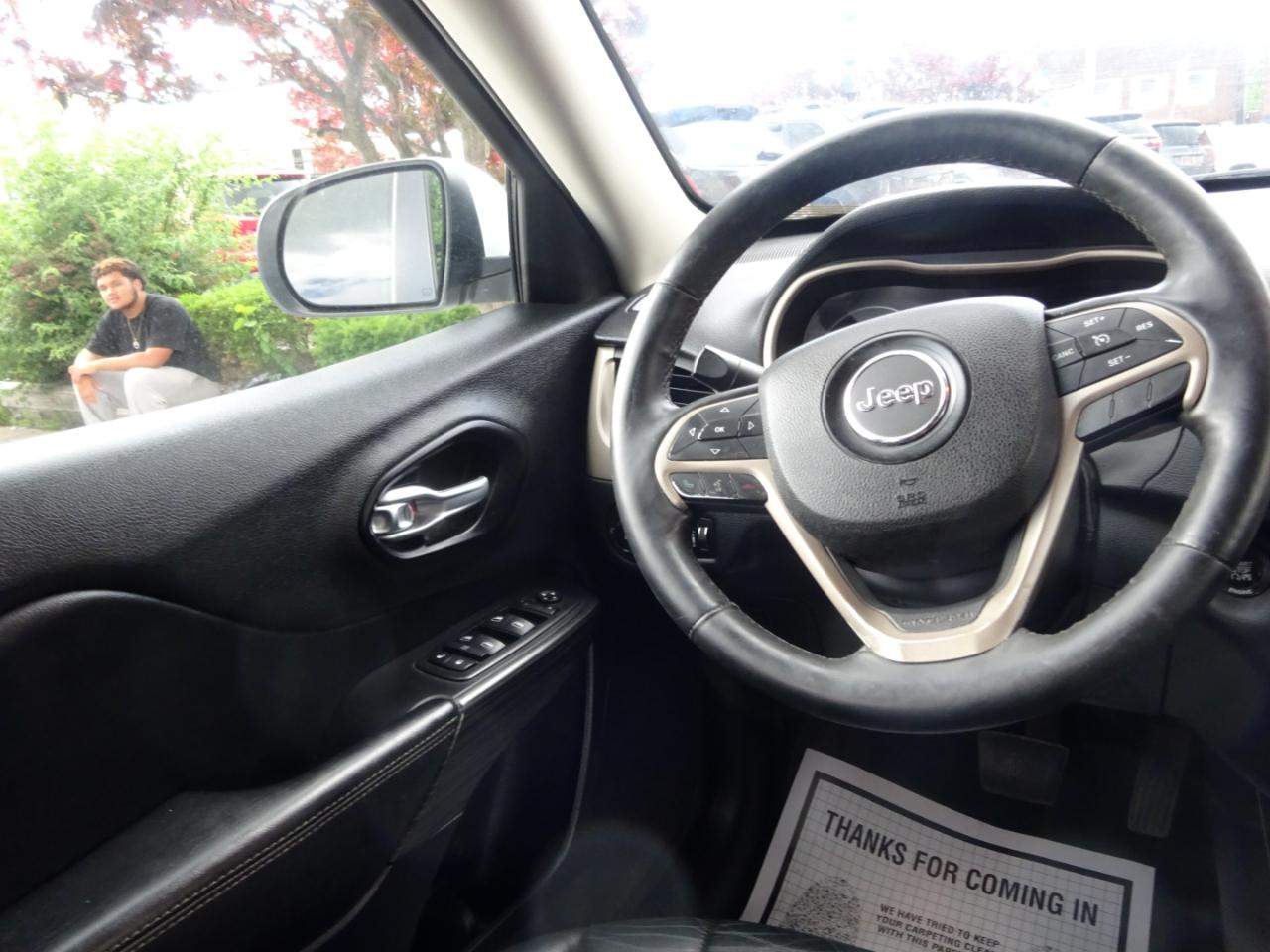 Jeep Cherokee 4WD 4dr Limited 2015