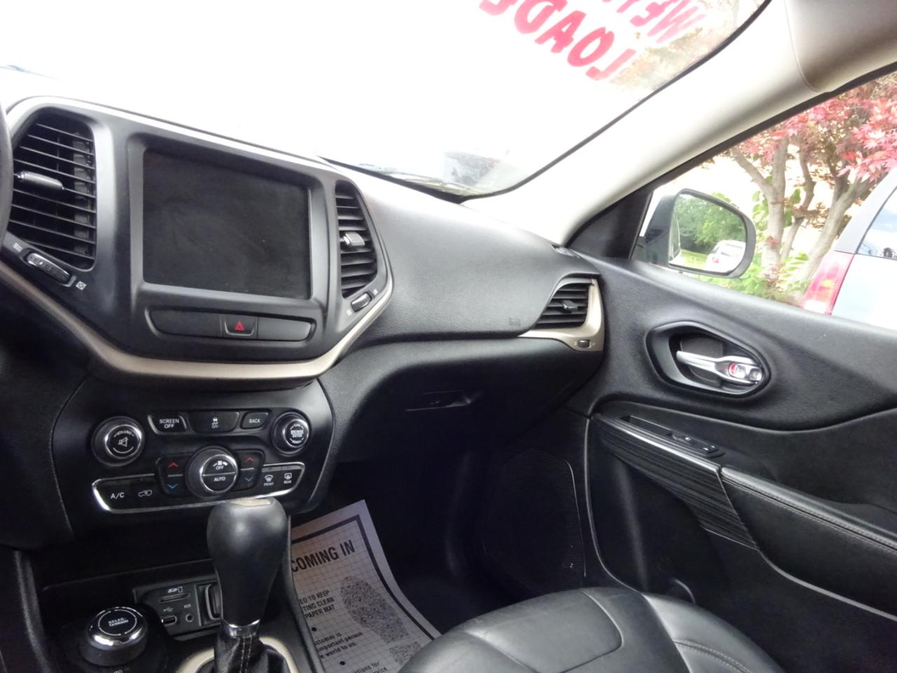 Jeep Cherokee 4WD 4dr Limited 2015
