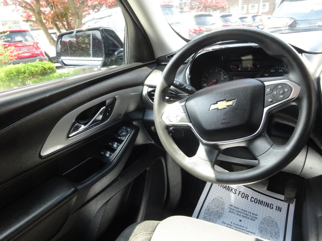 Chevrolet Traverse FWD 4dr LS w/1LS 2019
