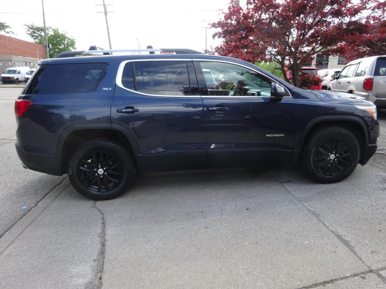 GMC Acadia AWD 4dr SLT w/SLT-1 2018