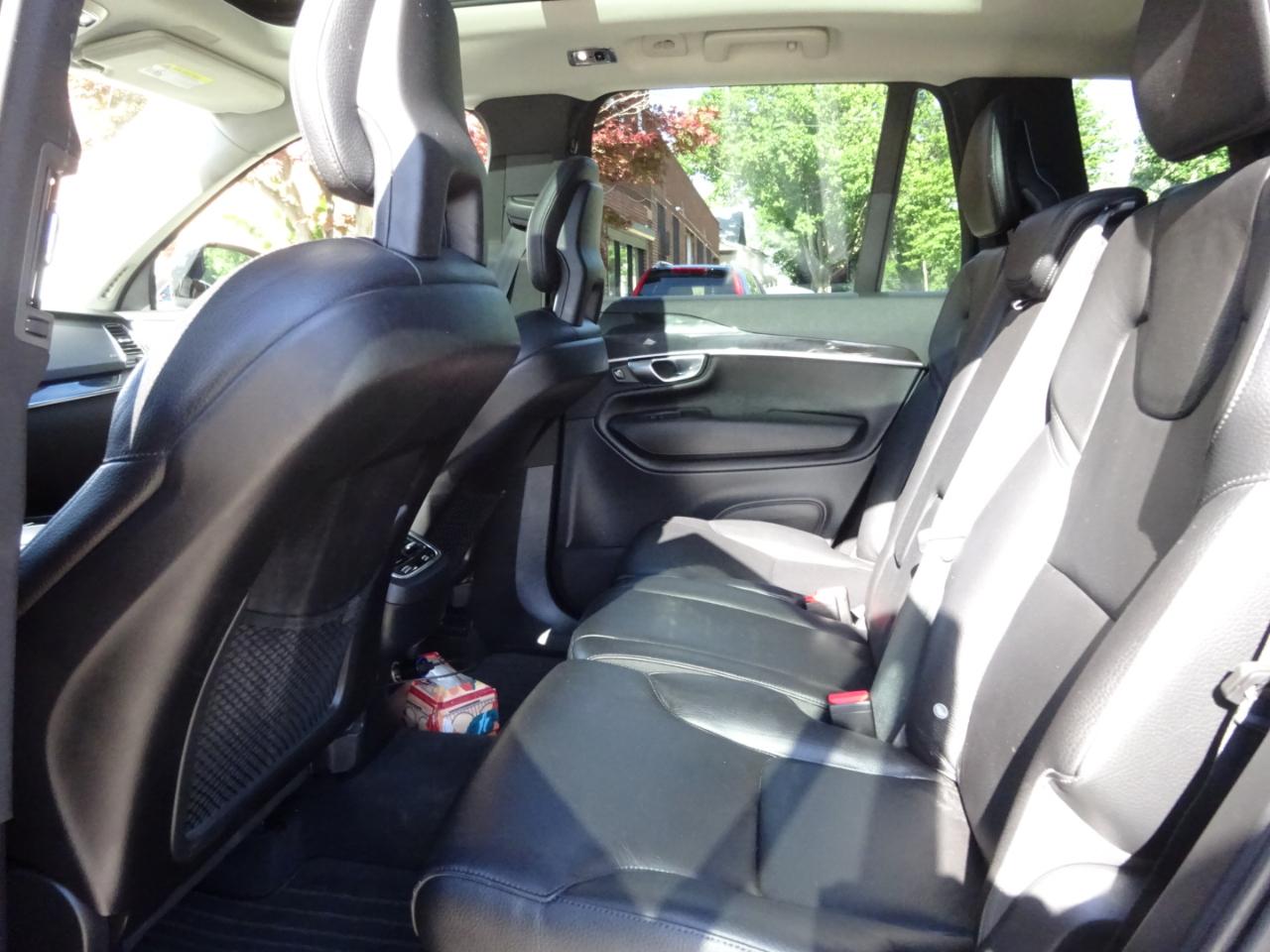Volvo XC90 T6 AWD 7-Passenger Momentum 2018