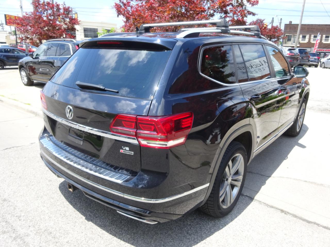 Volkswagen Atlas 3.6L V6 SE w/Technology R-Line 4MOTION 2019