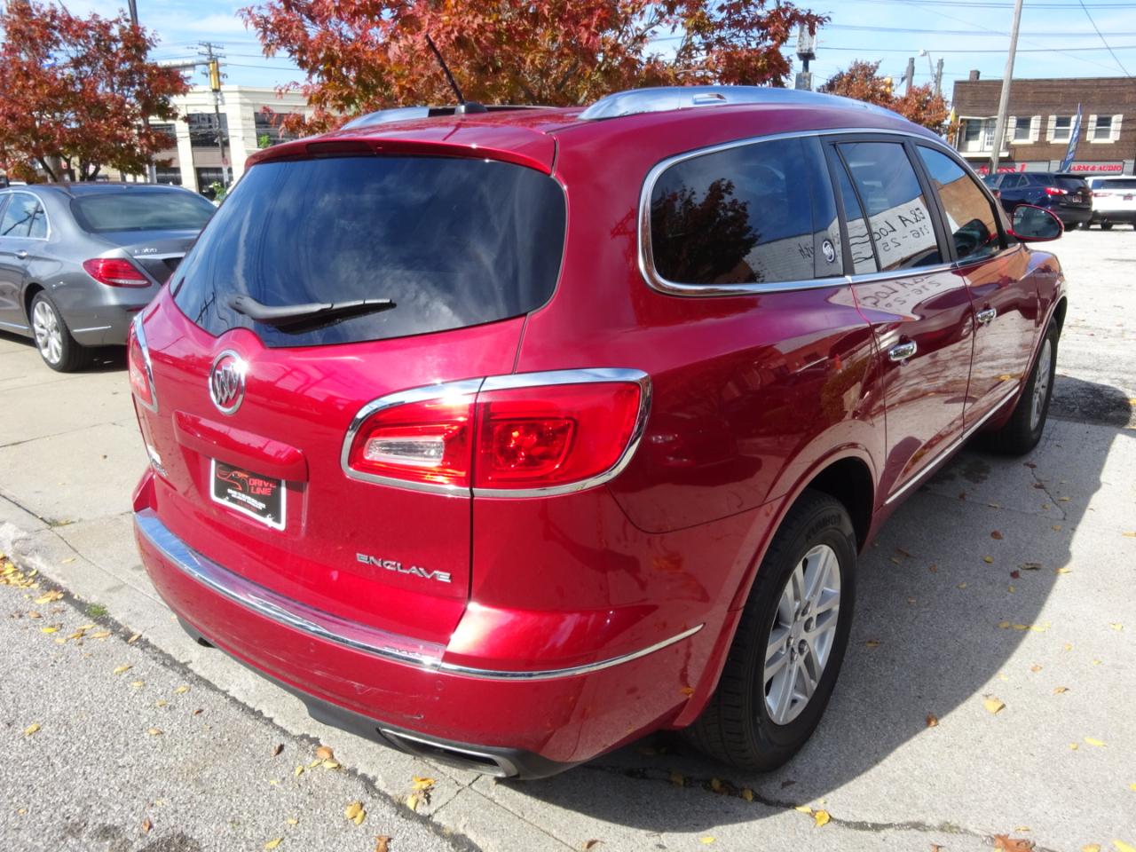 Buick Enclave FWD 4dr Convenience 2013
