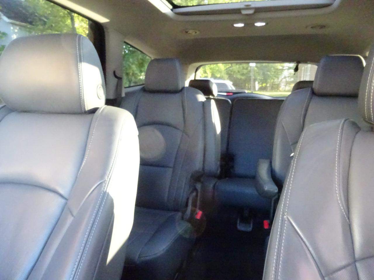Buick Enclave AWD 4dr Premium 2019