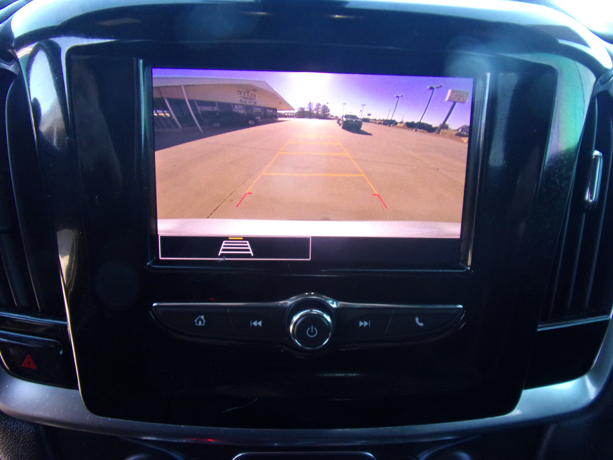 Chevrolet Traverse LT Cloth FWD 2022