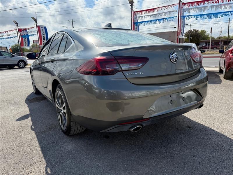 Buick Regal Essence 2018