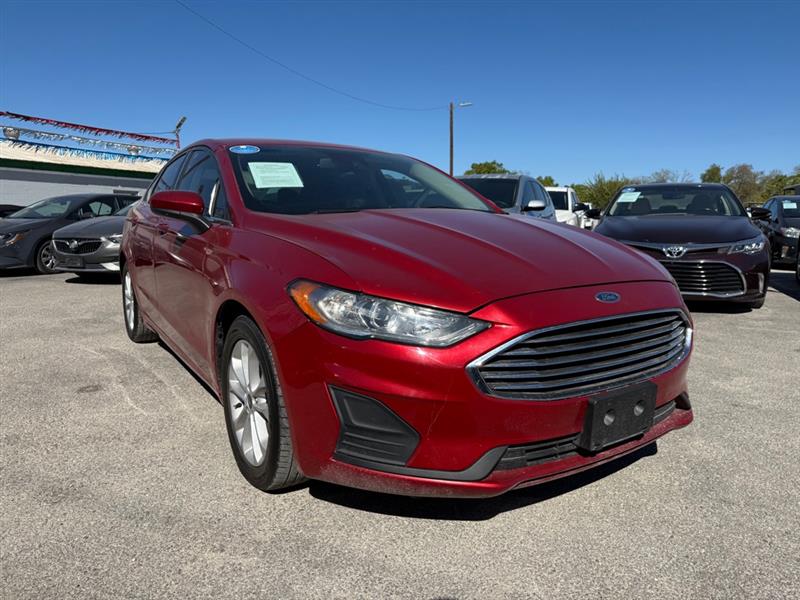 2020 Ford Fusion SE