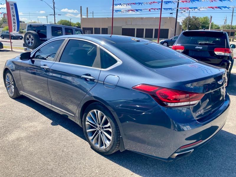 Hyundai Genesis 3.8L 2015