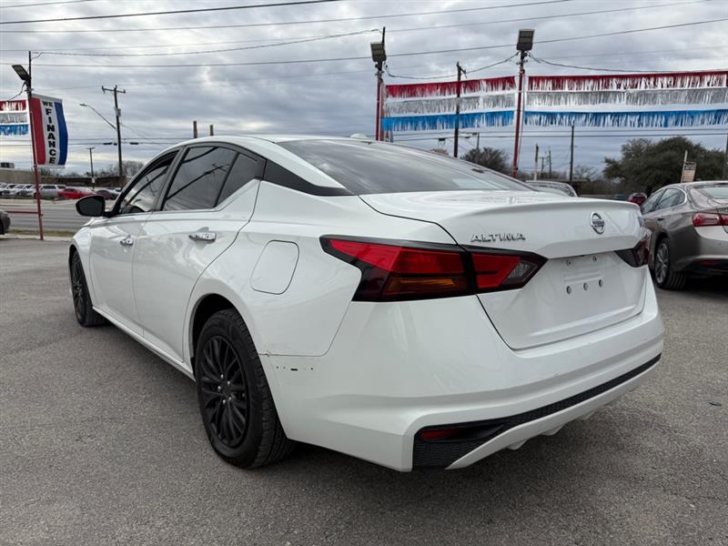 Nissan Altima 2.5 S 2020