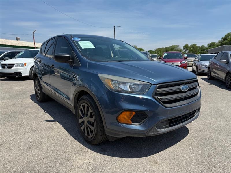 Ford Escape S FWD 2018