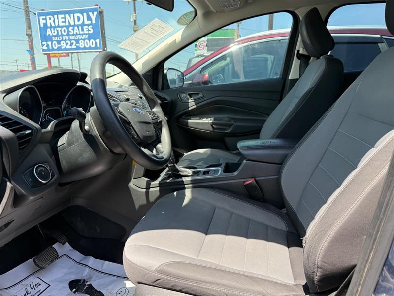 Ford Escape S FWD 2018