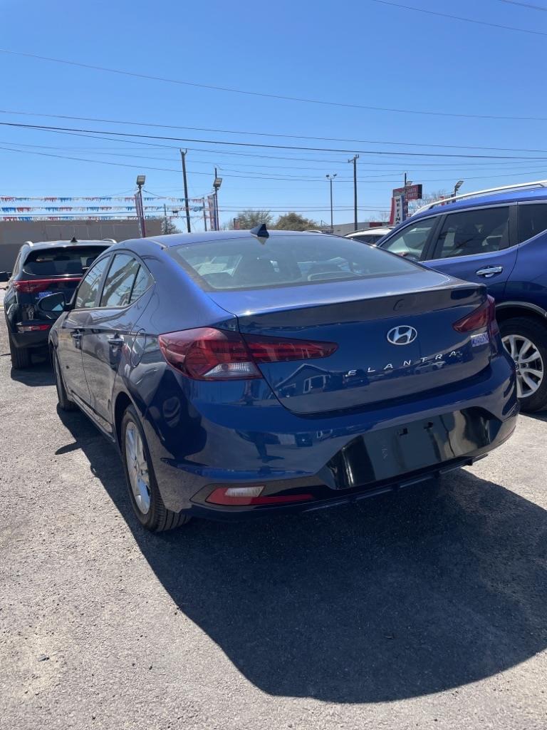 Hyundai Elantra Limited 2020