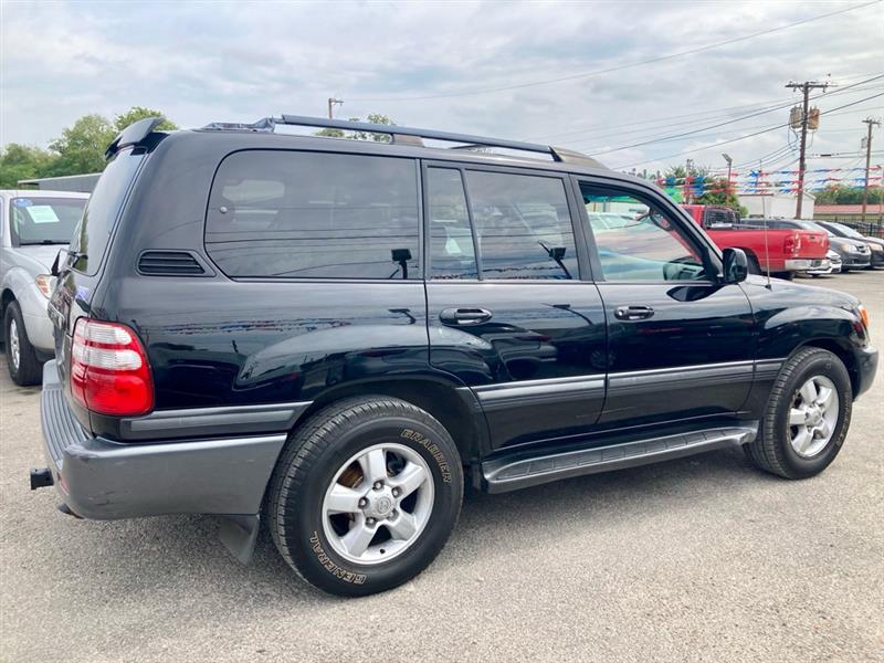 Toyota Land Cruiser 4WD 2004