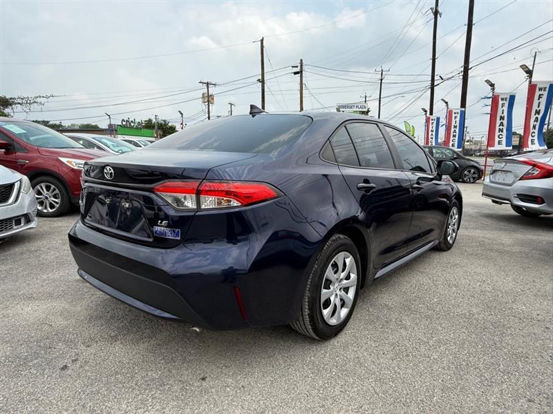 Toyota Corolla LE 2020