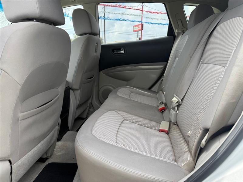 Nissan Rogue S 2WD 2013