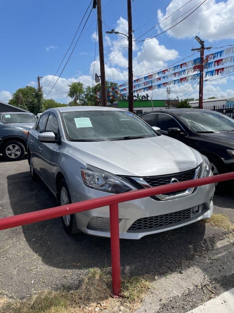 Nissan Sentra SR 2019