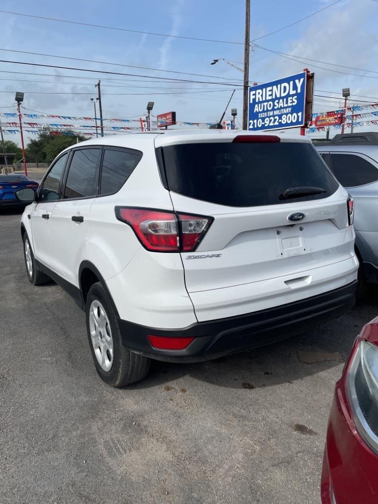 Ford Escape S FWD 2018