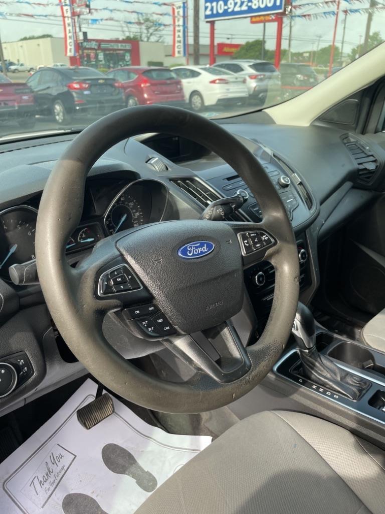 Ford Escape S FWD 2018