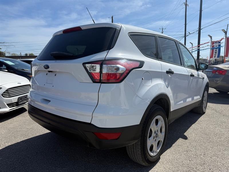 Ford Escape S FWD 2018