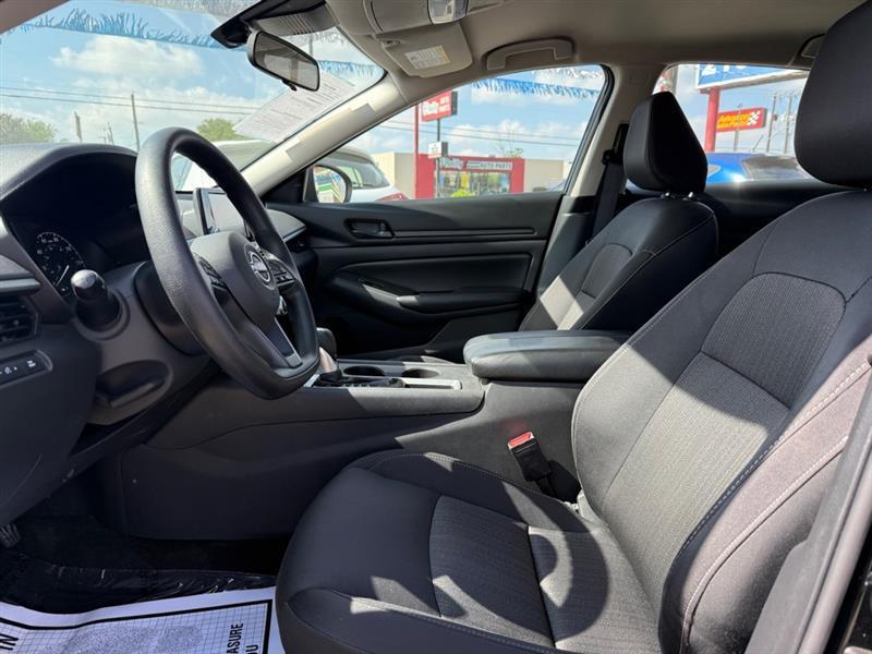 Nissan Altima 2.5 S 2024