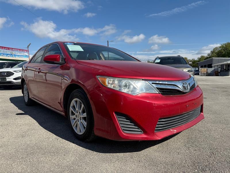 Toyota Camry SE 2012