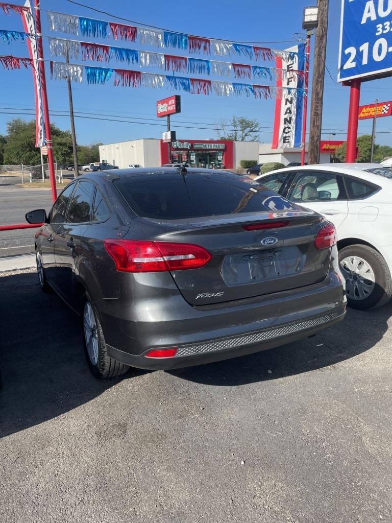 Ford Focus SE Sedan 2018