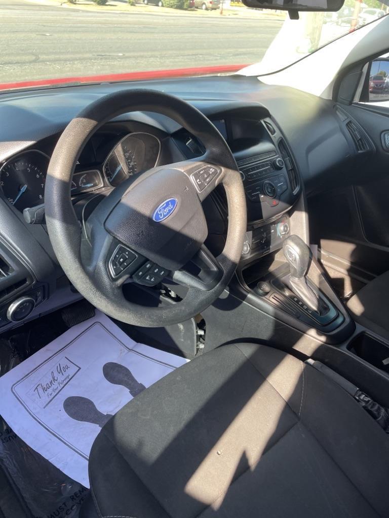 Ford Focus SE Sedan 2018