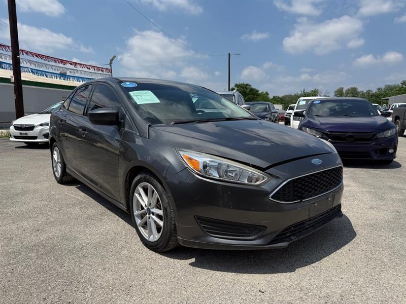 Ford Focus SE Sedan 2018