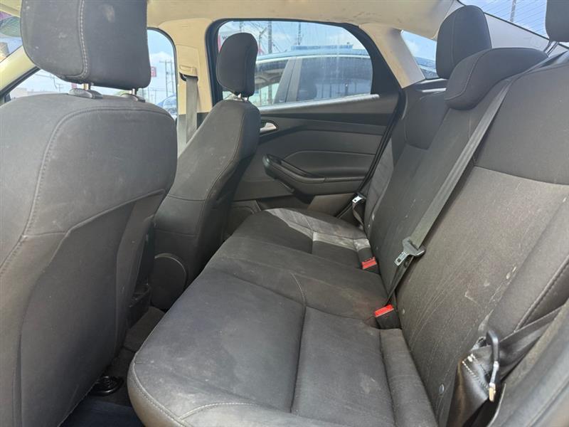 Ford Focus SE Sedan 2018