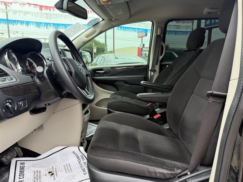 Dodge Grand Caravan SE 2019