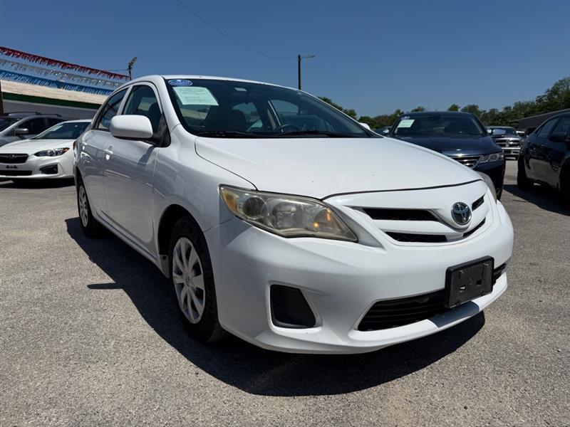 Toyota Corolla  2013