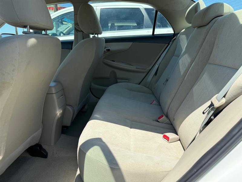 Toyota Corolla  2013