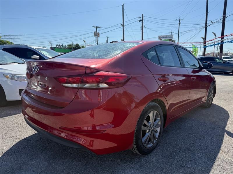 Hyundai Elantra Value Edition 6A 2017
