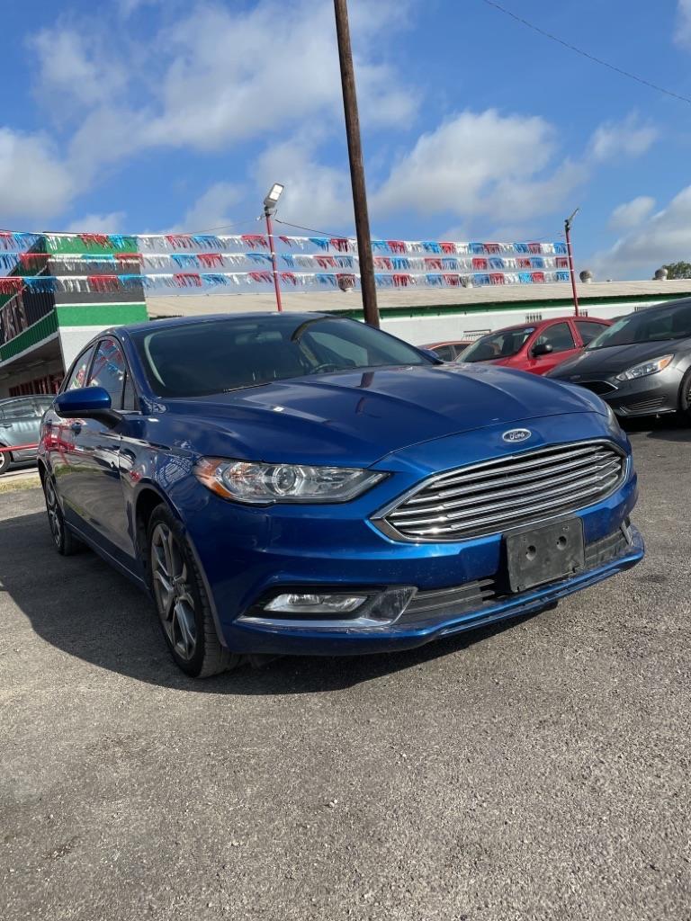 Ford Fusion S 2017