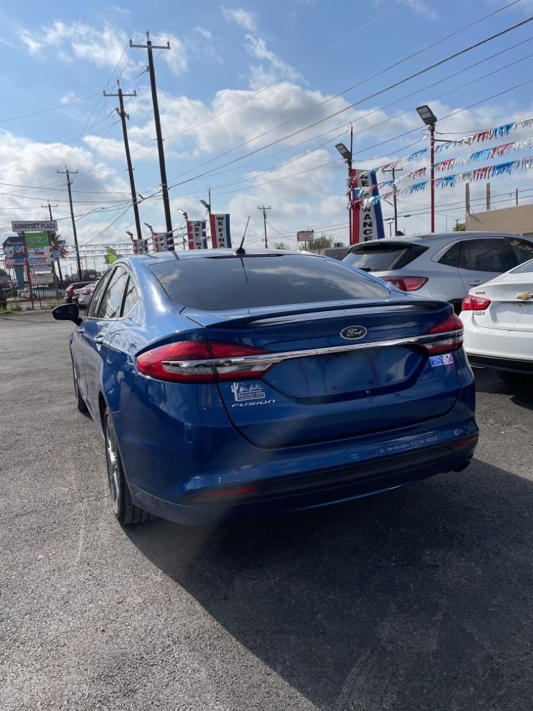 Ford Fusion S 2017