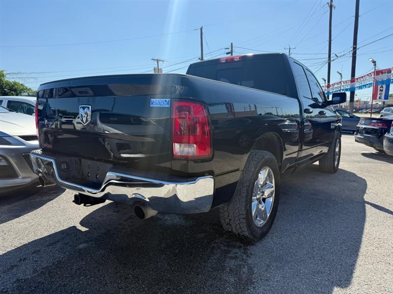 RAM 1500 SLT Quad Cab 2WD 2014