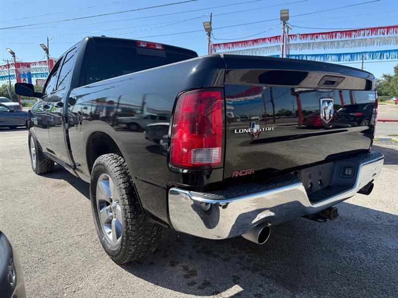 RAM 1500 SLT Quad Cab 2WD 2014