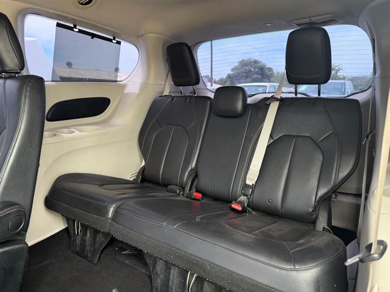 Chrysler Pacifica Touring-L 2018