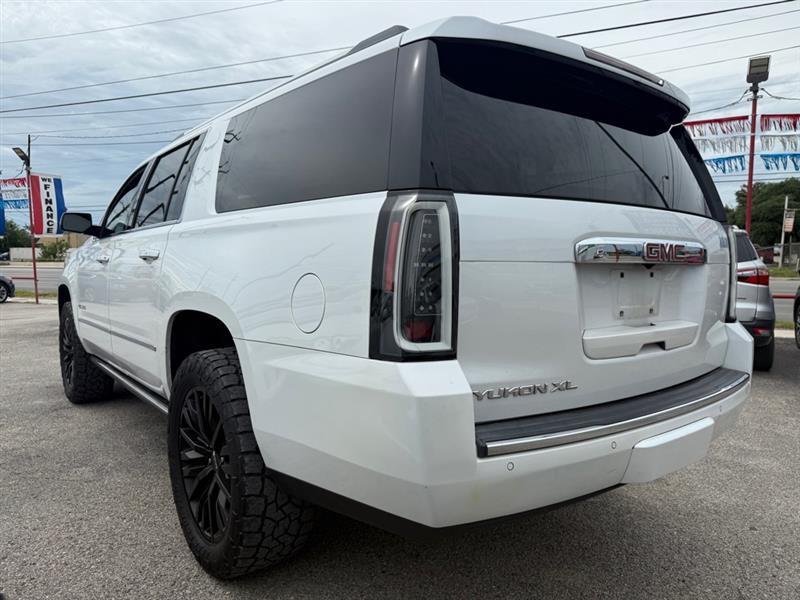 GMC Yukon XL Denali 4WD 2016