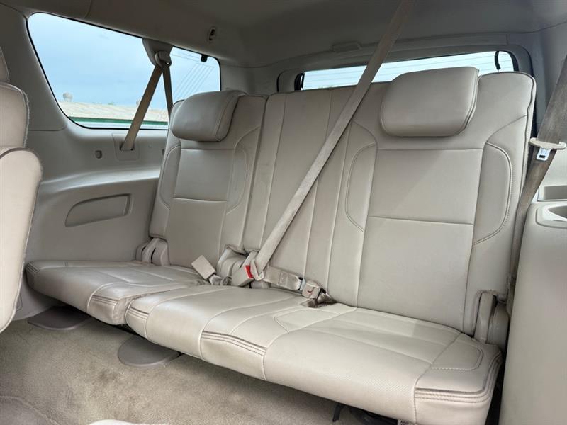 GMC Yukon XL Denali 4WD 2016